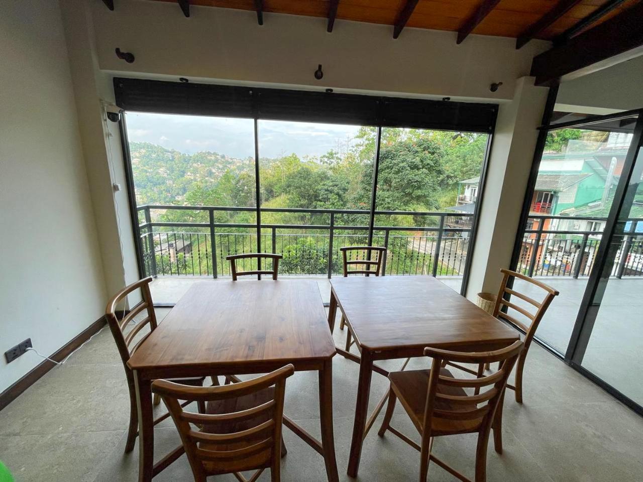 Hotel Lush Breeze Kandy Exterior foto