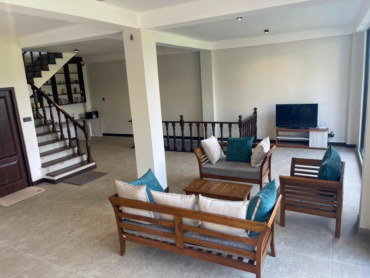 Hotel Lush Breeze Kandy Exterior foto